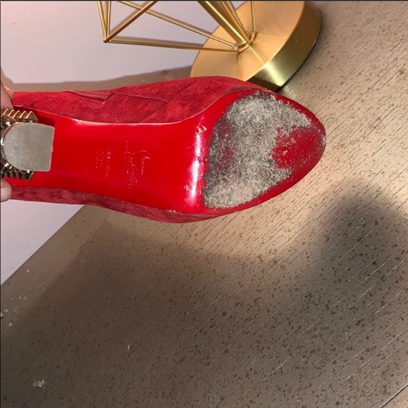 Boots - Picture 5 of 6